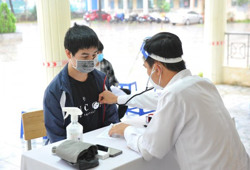 Tăng cường kiểm soát biến chủng mới Omicron