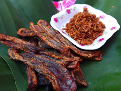 Đậm đà muối giã của người Tây Nguyên