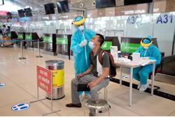Bay từ TP HCM không bắt buộc có kết quả xét nghiệm âm tính trong 72 giờ