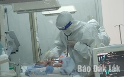 Phẫu thuật “bắt con” thành công cho thai phụ mắc COVID-19