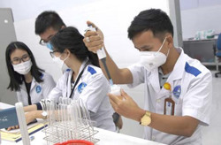 Trường Đại học Tây Nguyên linh hoạt việc dạy và học trong mùa dịch