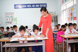 Những người "đưa đò" thầm lặng ở Cư San