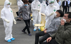 Không có ca mắc mới, hơn 200.000 liều vắc-xin Covid-19 đầu tiên sắp về Việt Nam