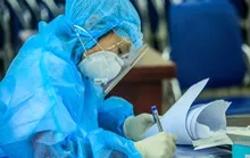 Bệnh nhân 1819 dương tính SARS-CoV-2 trở lại sau khi ra viện