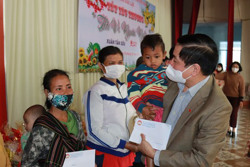 Vui Xuân nhưng phải nâng cao trách nhiệm phòng chống dịch Covid-19