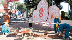 Phố phường rạng rỡ vào Xuân