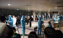 Thêm 4 nhân viên sân bay Tân Sơn Nhất mắc Covid-19