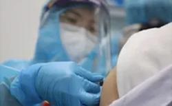 Bộ Y tế nói gì về phản ứng sau tiêm vắc-xin AstraZeneca?