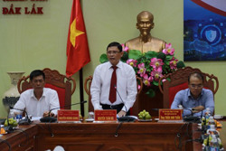 "Chuyển đổi số - Xu hướng tất yếu của sự phát triển"