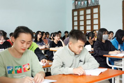 Dạy văn hóa trong trường nghề: Loay hoay chờ hướng dẫn