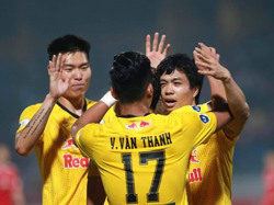 Thầy Park lại đi tìm... "con thoi"