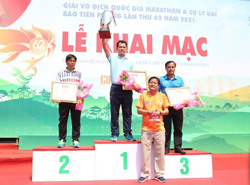Giải Vô địch quốc gia Marathon và cự ly dài Báo Tiền Phong 2021: Đắk Lắk đoạt giải Ba toàn đoàn