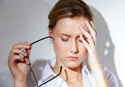 Đau đầu do tăng huyết áp, đề phòng biến chứng nguy hiểm