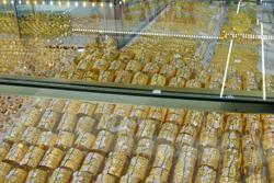 Giá vàng hôm nay 31-3: Tiếp tục rơi thẳng đứng do "lép vế" trước USD, trái phiếu Mỹ