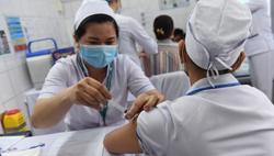 Những người đầu tiên được tiêm vaccine ngừa Covid-19 ở Việt Nam