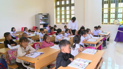 Triển khai chương trình lớp 2, lớp 6: Chú trọng thực nghiệm sách giáo khoa