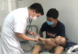 Khống chế không để dịch tay chân miệng lan rộng