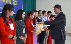 Công nhận 373 giáo viên THCS dạy giỏi cấp tỉnh, năm học 2020 - 2021