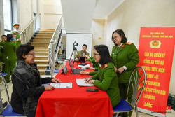 Bỏ hộ khẩu giấy