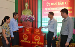 Tăng cường giám sát, kiểm tra tiến độ triển khai công tác bầu cử