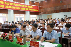 Tập trung vốn ngân sách và các nguồn lực đầu tư cho các dự án, công trình trọng điểm