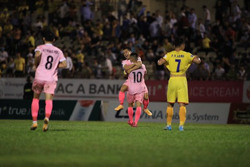 V-League 2021: Cuộc đua gay cấn