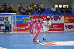 Giải Futsal HDBank: Kịch tính đua đầu bảng