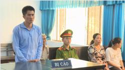 Rủ nhau vào tù vì… đem tiền giả đi tiêu