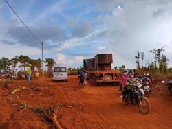 Đằng sau cơn sốt điện gió ở Tây Nguyên [Kỳ 5] : Doanh nghiệp điện gió đua nhau 'xí phần', đánh úp người dân