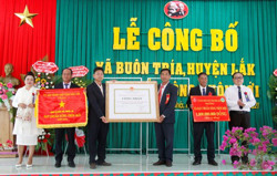 Buôn Tría - xã đầu tiên của huyện Lắk đạt chuẩn nông thôn mới