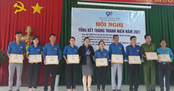 Huyện Krông Búk khen thưởng 10 tập thể, cá nhân xuất sắc triển khai Tháng Thanh niên