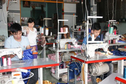 Số người đề nghị hưởng trợ cấp thất nghiệp tăng cao