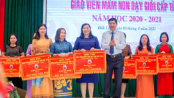 Công nhận 357 giáo viên mầm non dạy giỏi cấp tỉnh, năm học 2020 - 2021