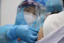 63 tỉnh, thành lập danh sách các nhóm tiêm vắc-xin Covid-19 miễn phí