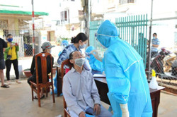 Lịch trình đi lại ở Đà Nẵng và Đắk Lắk của 1 giám đốc mắc Covid-19