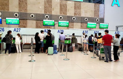 Nhiều hãng hàng không đồng loạt tăng phí quản trị hệ thống