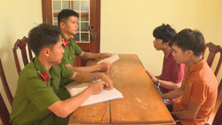 Công an huyện Ea H'leo tạm giữ hình sự hai đối tượng mua bán mua túy