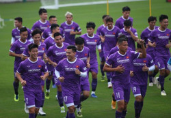 Chuẩn bị vòng loại World Cup: Nhân sự vẫn rối bời