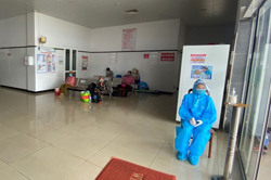 Bộ Y tế chỉ thị tổ chức thực hiện giãn cách trong bệnh viện