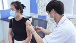 An tâm với ‘vũ khí vaccine’