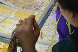 Giá vàng hôm nay 4-5: Tăng mạnh khi lãi trái phiếu Mỹ và USD suy yếu