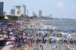 Ảnh hưởng Covid-19: Du lịch 'quay cuồng' vì khách hủy tour, đổi chuyến