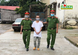 Tạm giam đối tượng lừa đảo chiếm đoạt tài sản qua mạng xã hội facebook