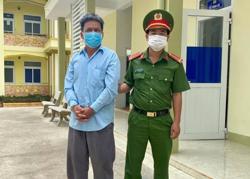 Trốn truy nã 25 năm, thay tên đổi họ, lấy vợ sinh con vẫn "sa lưới"