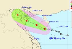 Áp thấp nhiệt đới vào Vịnh Bắc Bộ, mạnh lên thành bão số 2