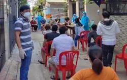 Sáng 15-6, 70 ca mắc Covid-19 trong nước, TP HCM có 23 ca