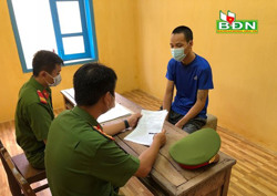 Khởi tố, tạm giam nhóm đối tượng giữ người trái pháp luật