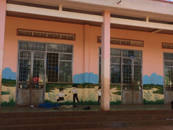 Phát hiện thi thể bé gái đang phân hủy trong trường học