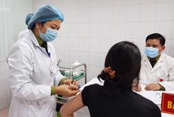 Thử nghiệm vắc-xin Nano Covax: Hoàn thành tiêm 13.000 người trong tháng 8