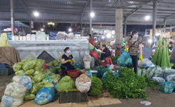 Tăng cường phòng chống dịch COVID-19 ở chợ đầu mối Tân Hòa